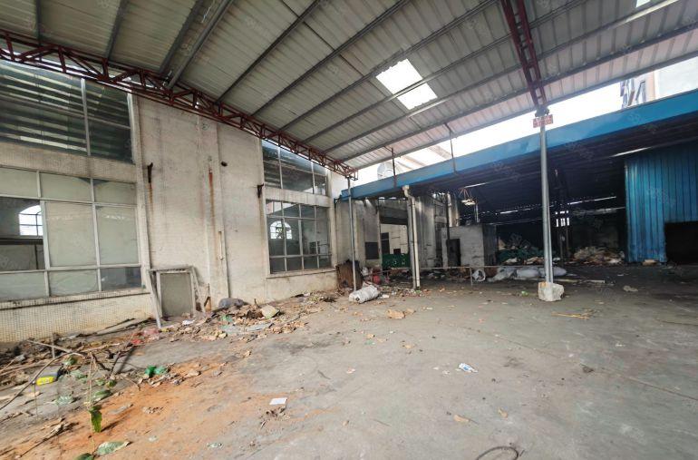 原房东独门独院单一层2500平，只要9.8元，配电250千瓦