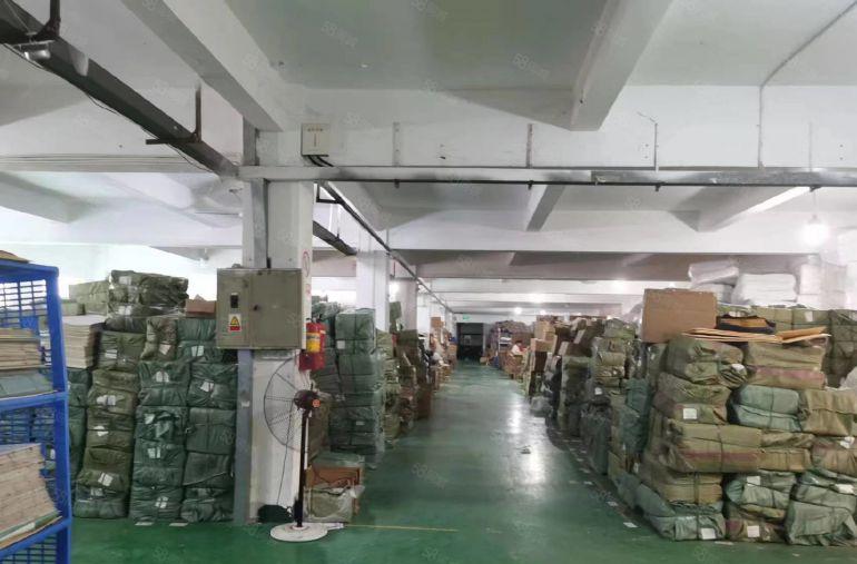 博罗龙溪花园式厂房出租一楼带行车楼上现成装修。详情来电咨询