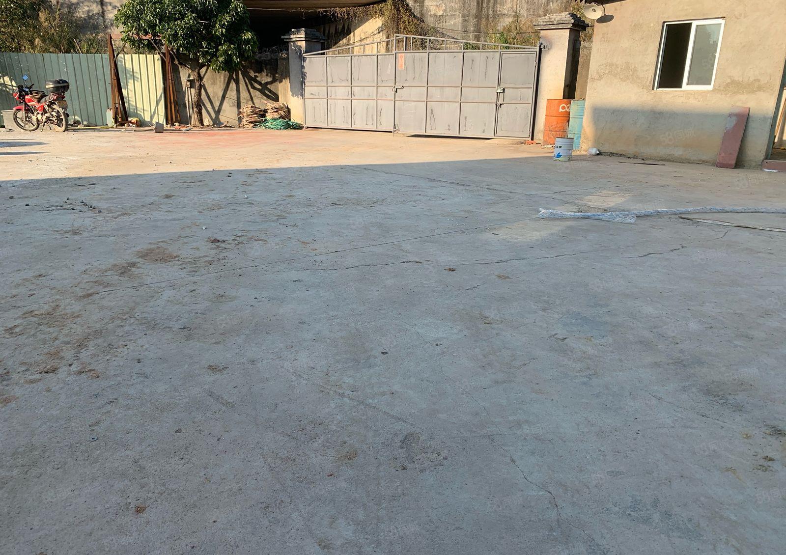 龙溪镇小面积价格便宜位置偏僻厂房出租800400平方