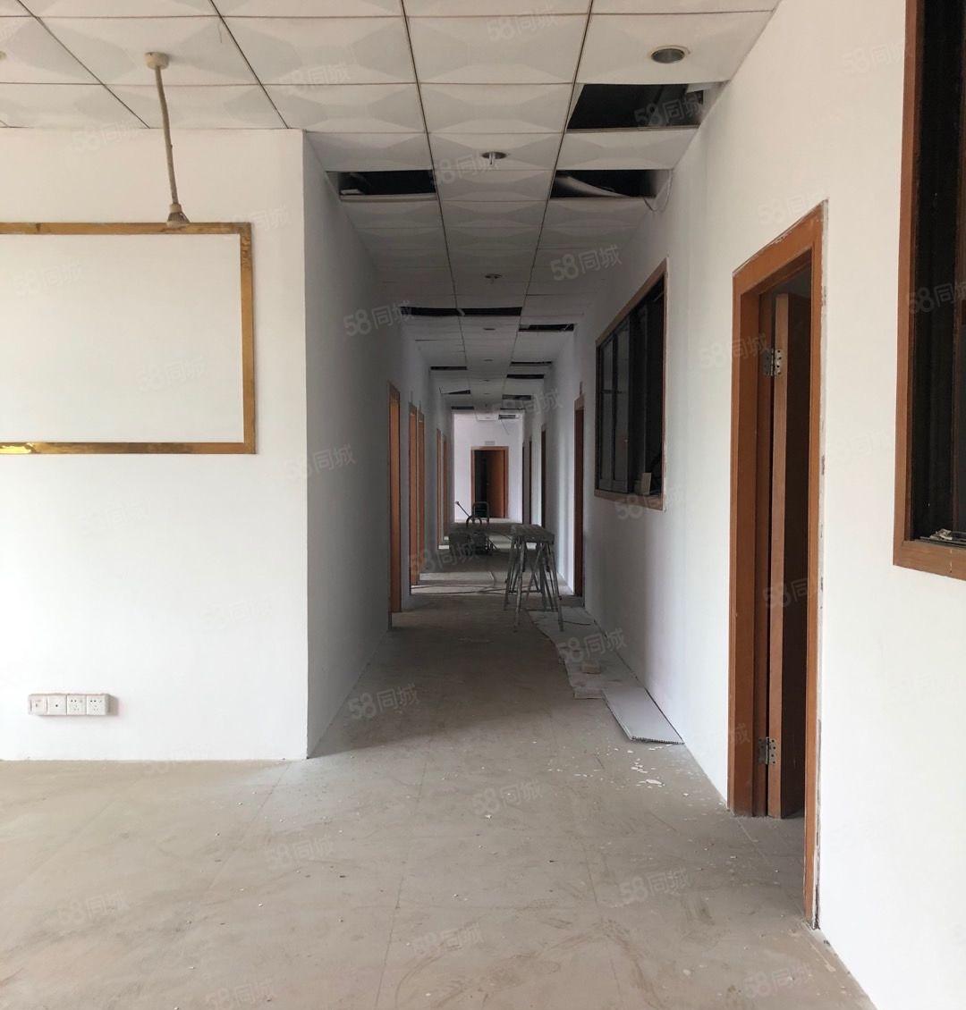 厂房招租 独门独院村委厂房，招工易生活便利