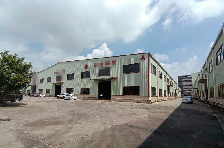 石湾镇滴水10米牛角位8米单一层厂房出租，带行车隔热层可分租