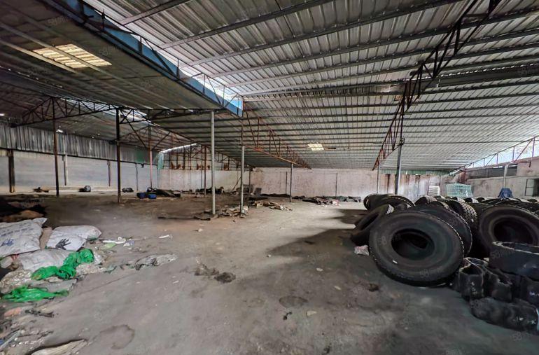 原房东独门独院单一层2500平，只要9.8元，配电250千瓦