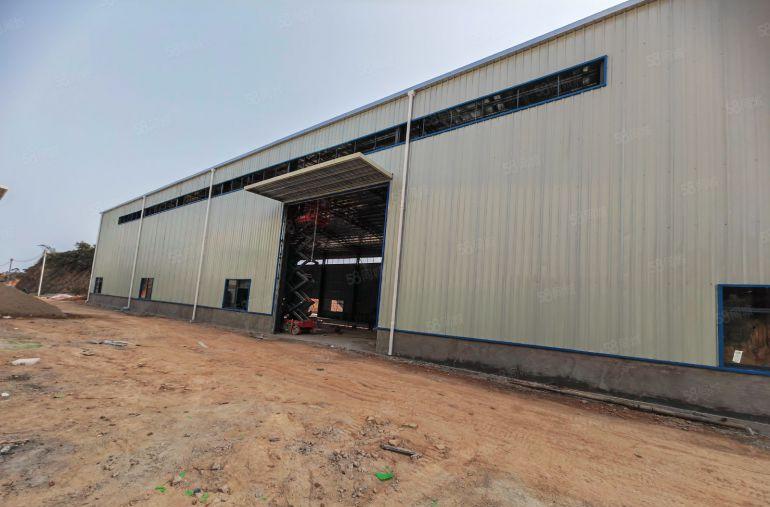 可做有噪音气味粉尘行业单一层900平，周边无居民