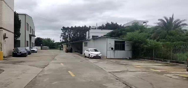 石湾园区厂房分租，带5部现成航车使用滴水12米，现成环评