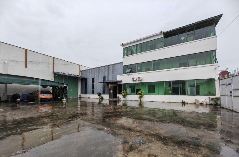 园洲高速口附近独院原房东3100平，装修使用过 车间水间有