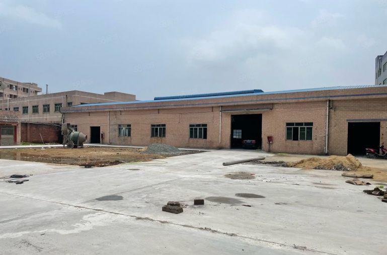 石湾镇1700平方独院厂房出租空地约3000平方免费使用