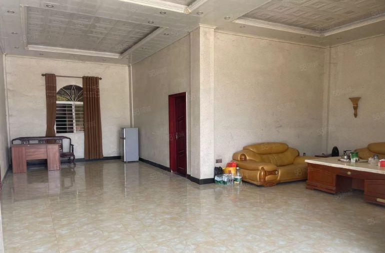 龙溪小独院厂房，空地大，周边无居民可做水泥制品行业