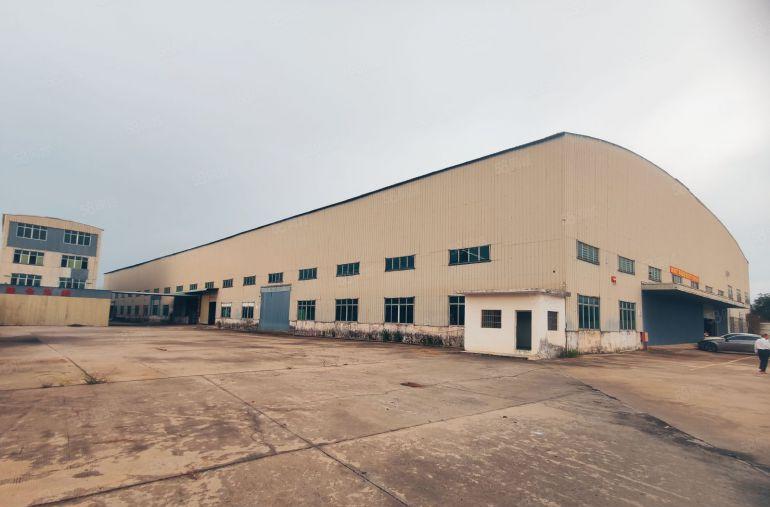 博罗县石湾镇新出滴水12米独院单一层，现成地坪漆，水电办公室