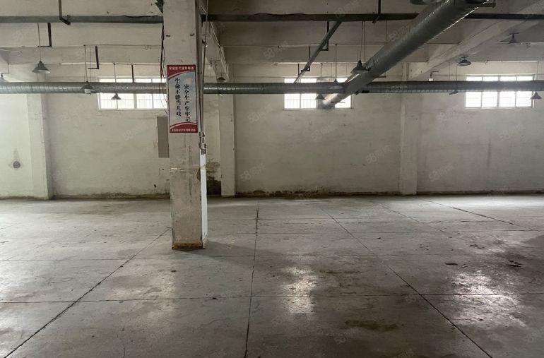 原房东独门独院标准厂房，证件齐全可办环评，交通方便，低价出租