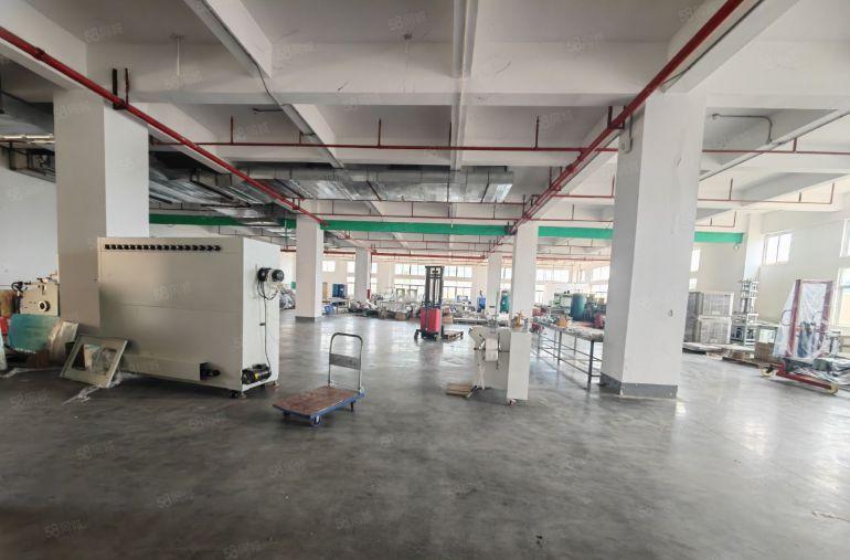 电池组装加工看过来分租3000平豪华装修办公 地坪