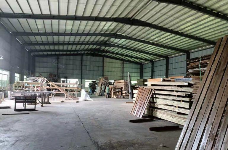 独院厂房出租2000方，配套3.7万方工业用地出租，可办环评