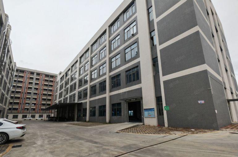 长宁靠近园洲红本地坪漆9.5成新厂房1.4万平 豪华办公室