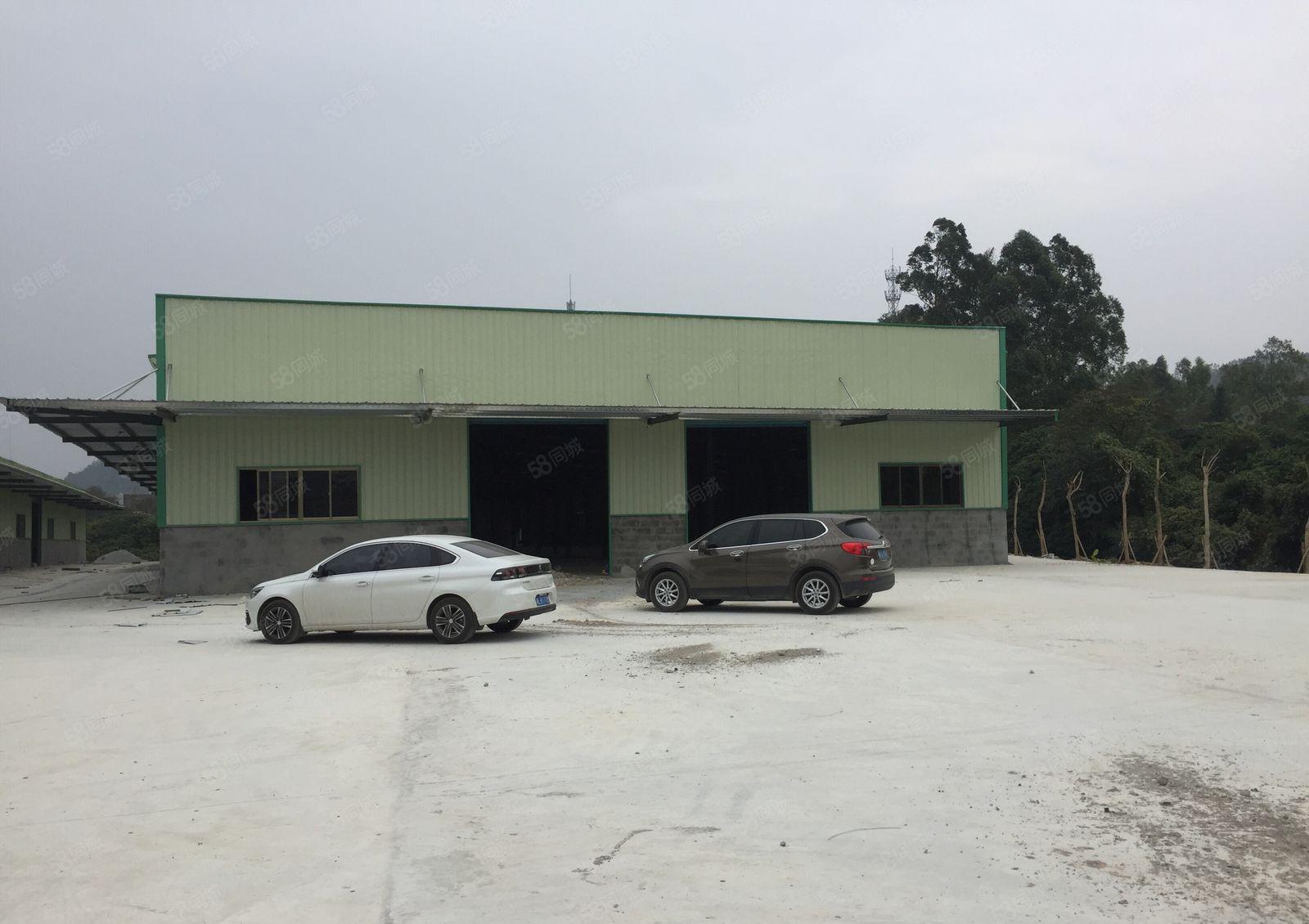 四角楼 独门独院 钢结构厂房2600平米 出租