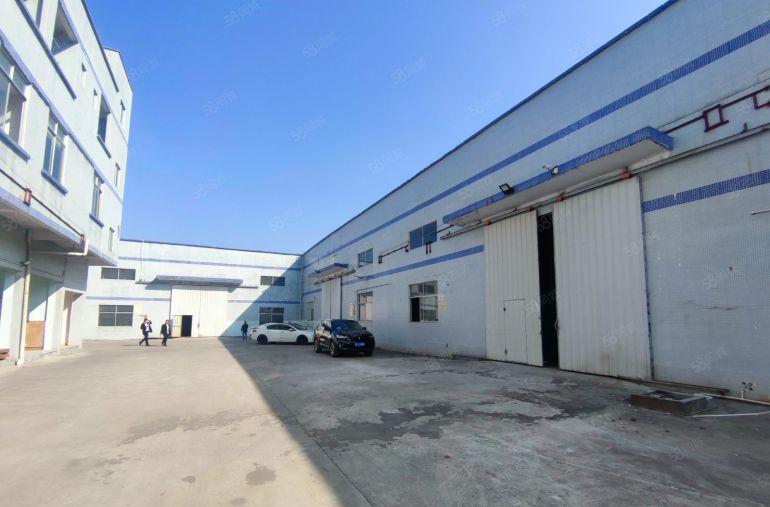 博罗龙溪中心位置滴水8米钢构独门独院可分租配电充足