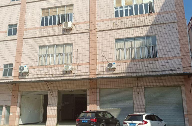 繁华地段工业园区一楼厂房分租，交通方便，停车方便，易招工