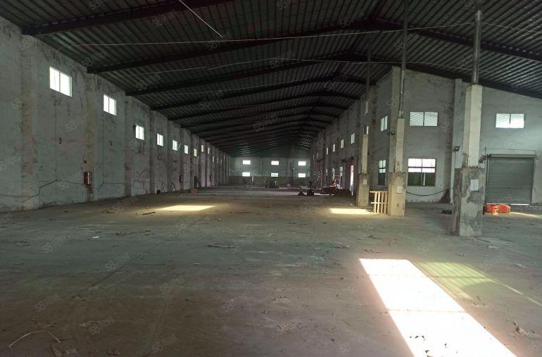 钢构厂房，9米高，可隔独院，空地大