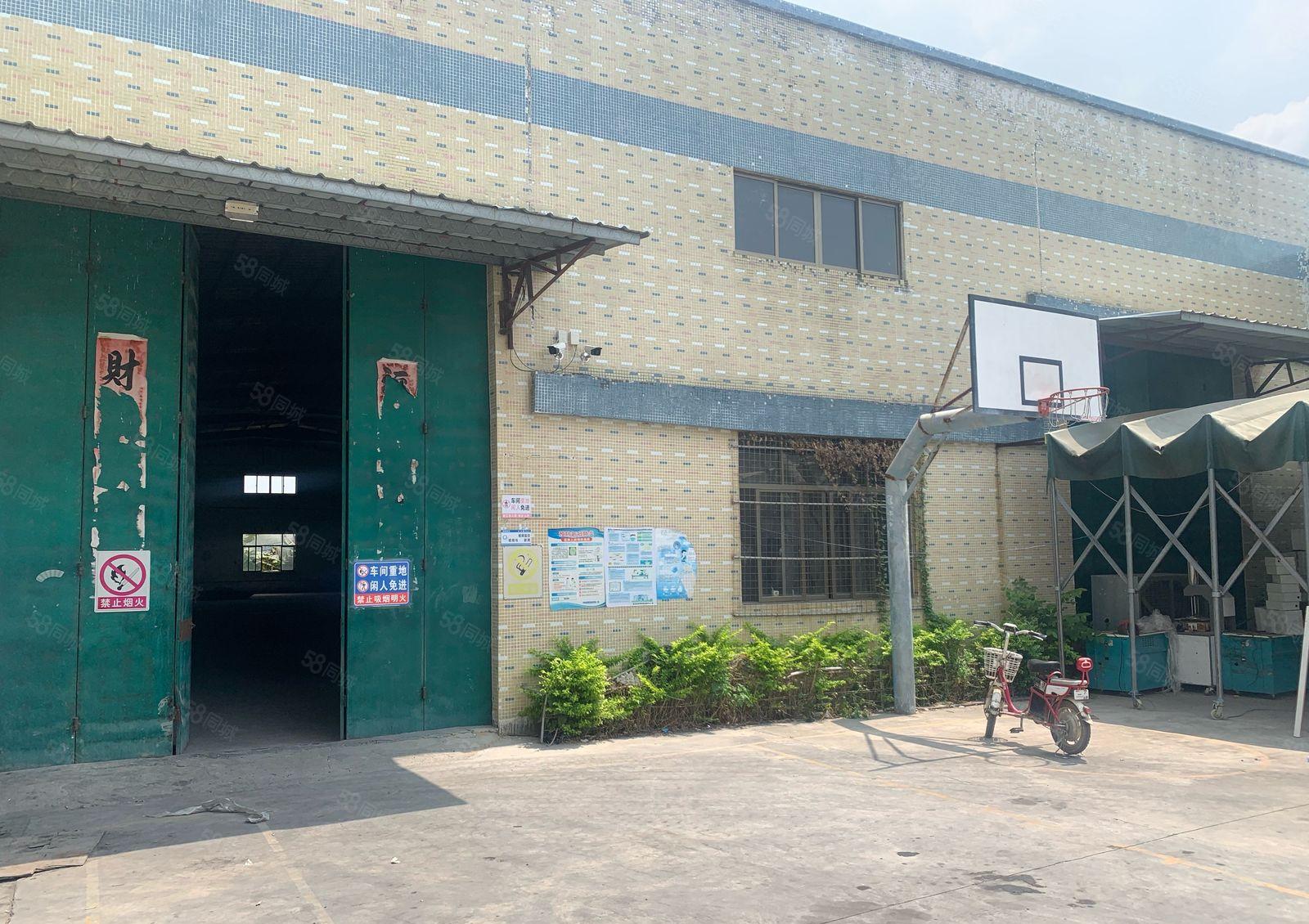 平山民营工业区一楼钢构厂房600平米(可以分租)价格低