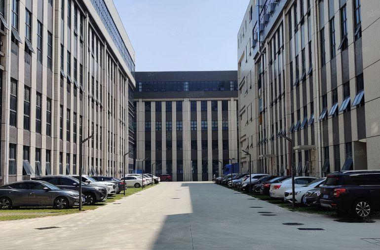 200平方起分园区红本厂房仓库出租！低价8元实际面积