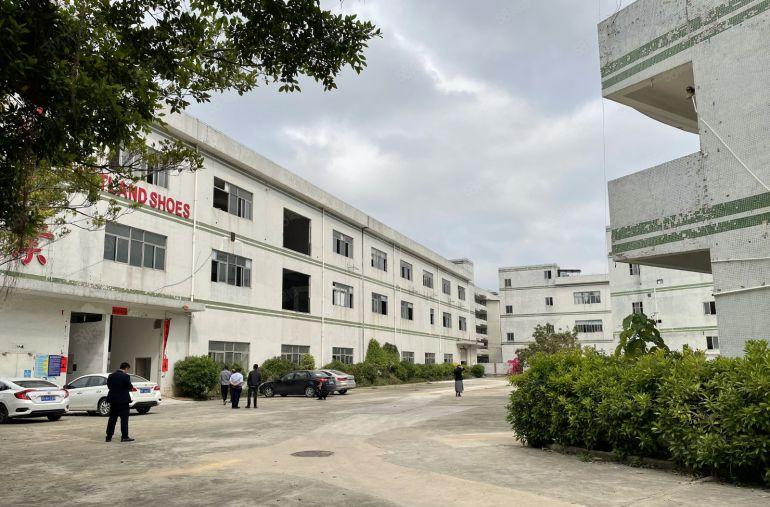 8块仲恺沥林原房东6000平独院厂房出租带精装修可分2000