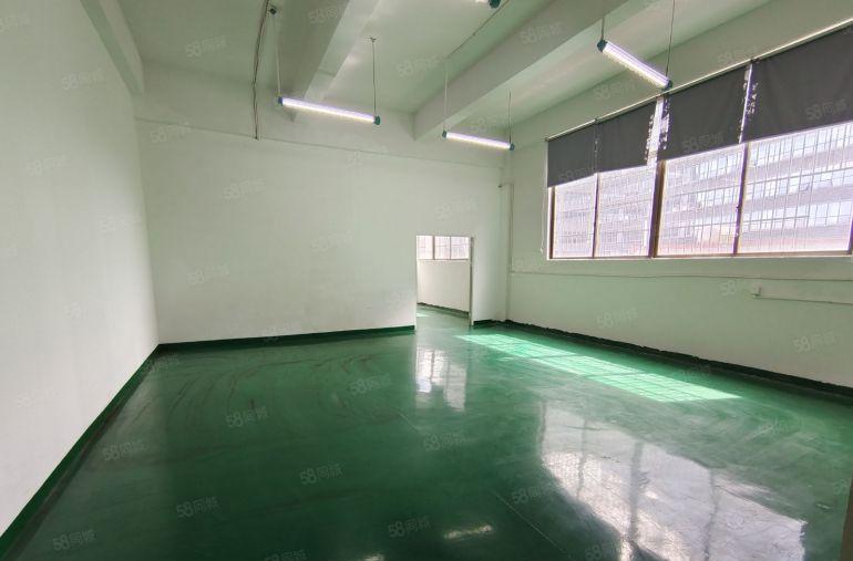 10元 仲恺陈江带装修厂房750平 现成水电 装修办公室