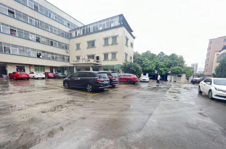 惠州市仲恺区沥林镇一楼800平原房东厂房出租精装修可对半分租