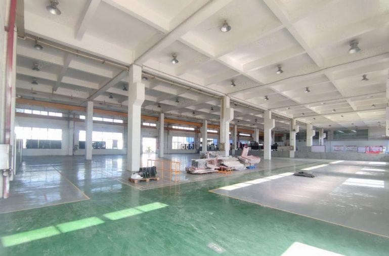 低价仲恺陈江中心位置一楼2000平方滴水8带装修厂房大小可分