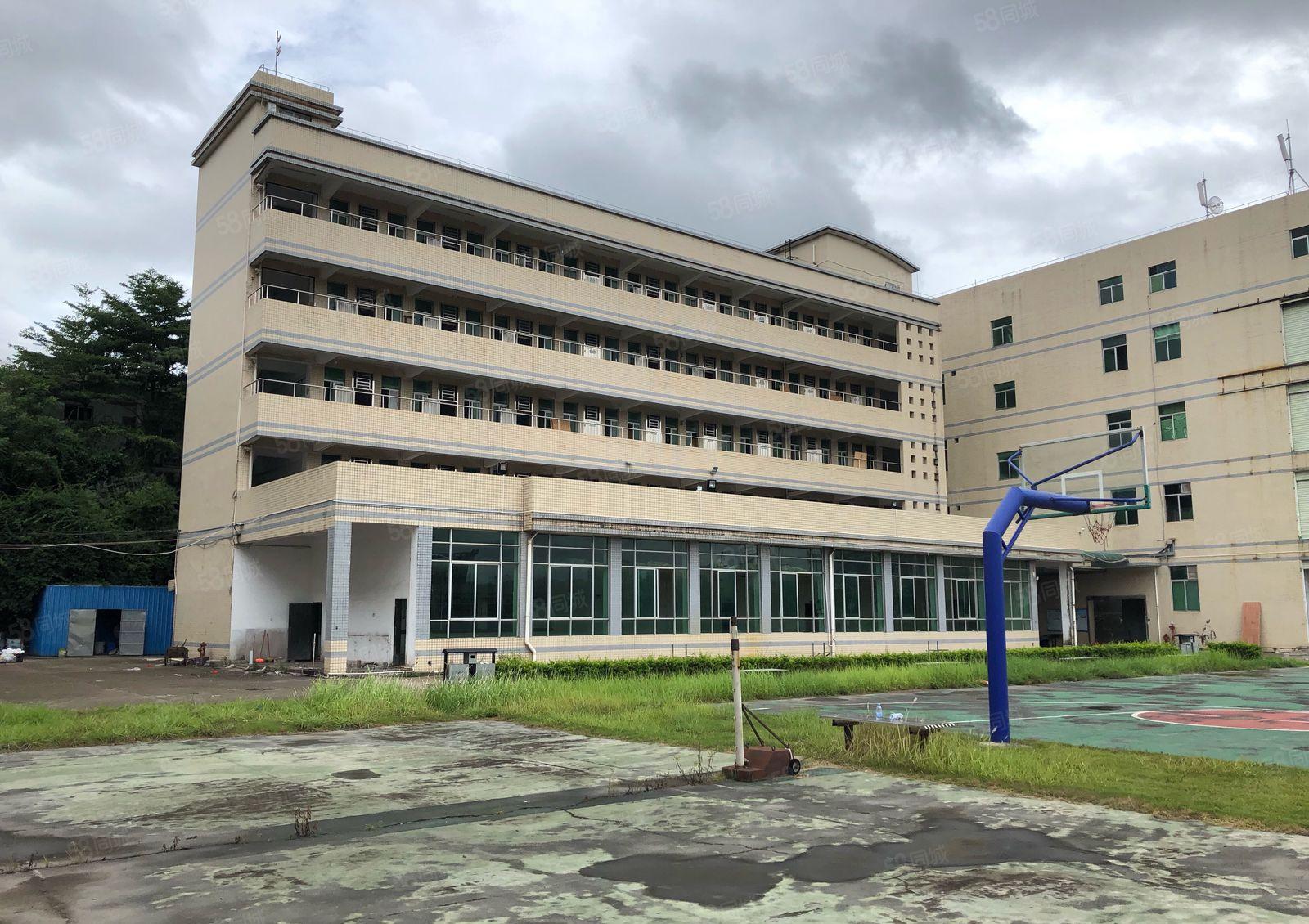 仲恺惠环航天科技园附近工业园三楼2400平方带装修厂房可分租