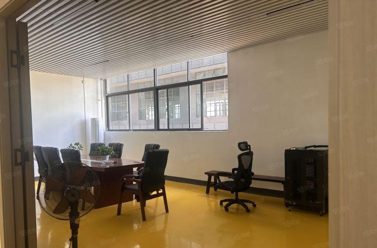 仲恺带精装修厂房2680平出租现成办公室水电低价11块。