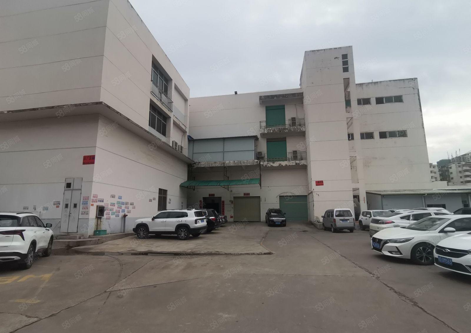 仲恺标准厂房一楼现成装修带航车滴水7米原房东实际面积低价出租