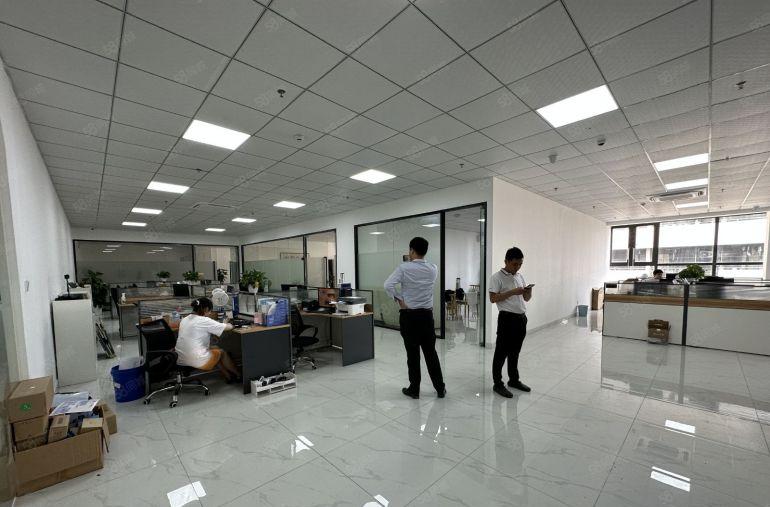 仲恺陈江红本厂房1200平精装修厂房原房东低价出租仓库电商