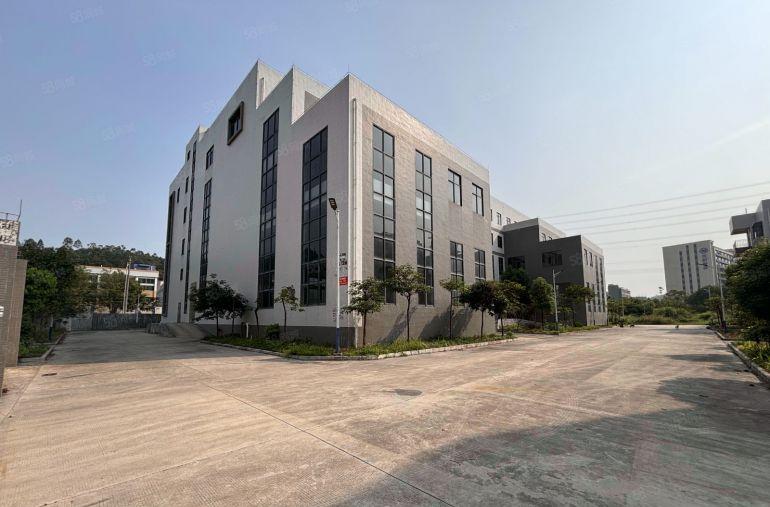 独院8400平9块厂房仓库出租水电齐全可包租周边配套齐全。