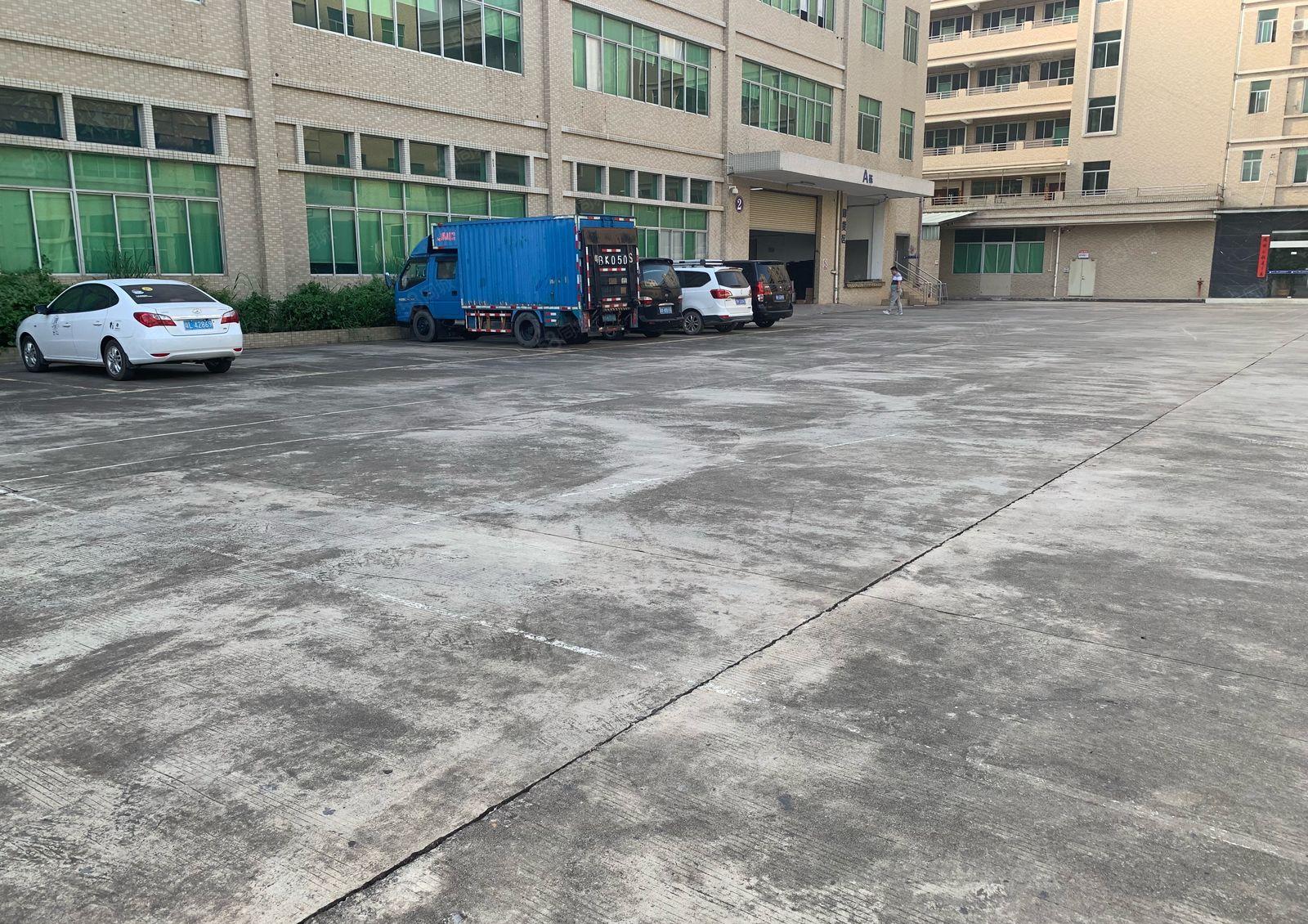 独院仲恺厂房5000多平方宿舍2000多。空地大