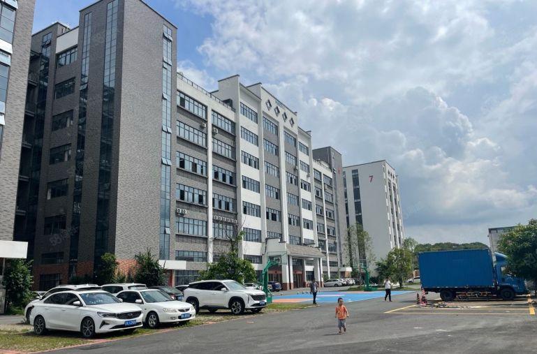 10元全包！仲恺陈江4000平二楼厂房仓库低价出租招工便利