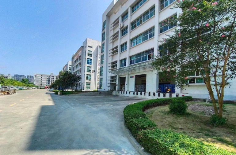 5000平无尘车间，7元一平，原房东厂房仓库出租，高使用率