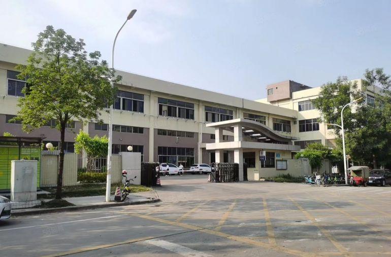 仲恺陈江一楼厂房仓库3000平低价15块出租，带行车精装修。