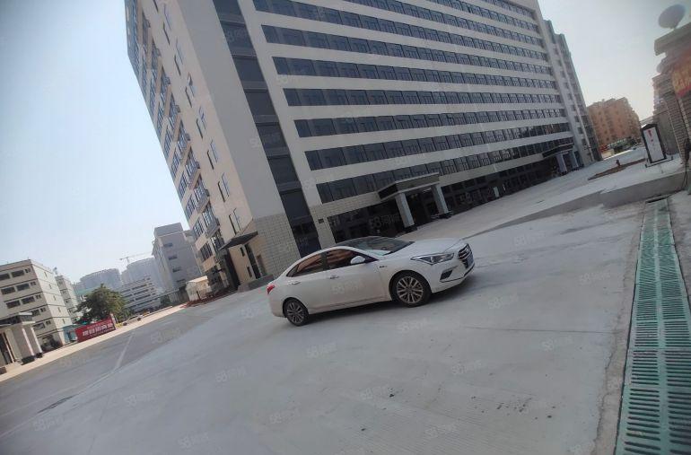 仲恺沥林2000平红本独院厂房仓库带车位出租可分租