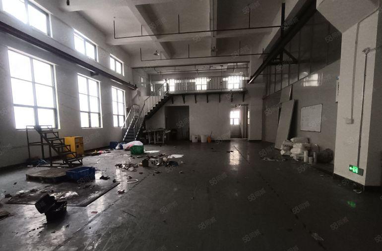 9元原房东现成装修带行车办公室红本一楼厂房2000平一手直租