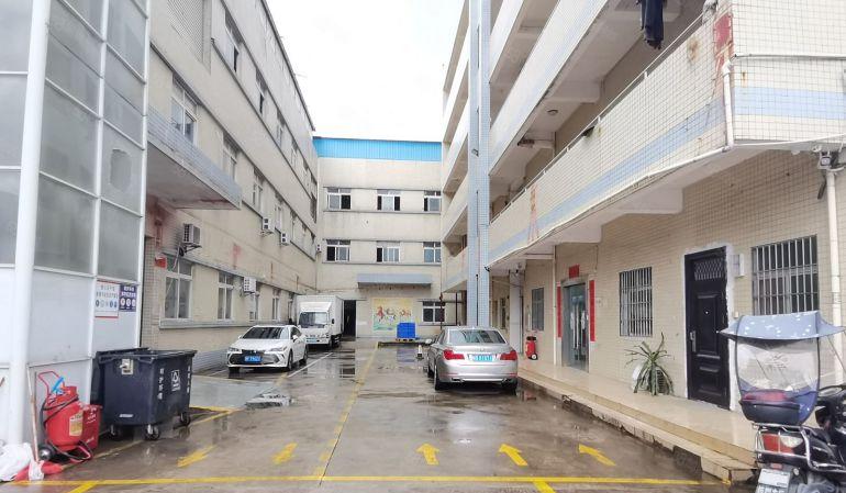 仲恺高速口一楼800平楼上1000平厂房出租200起分租电梯