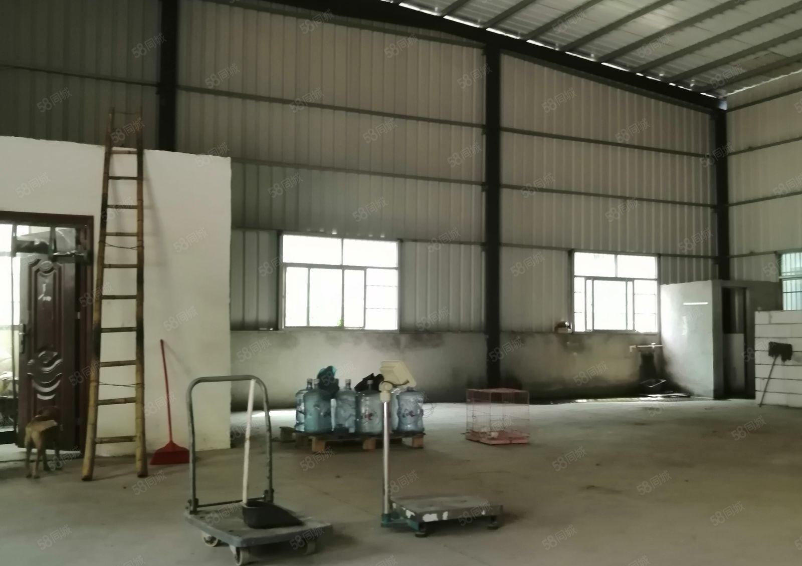 沥林半沥高速出口旁400平带现成装修办公室钢构招租