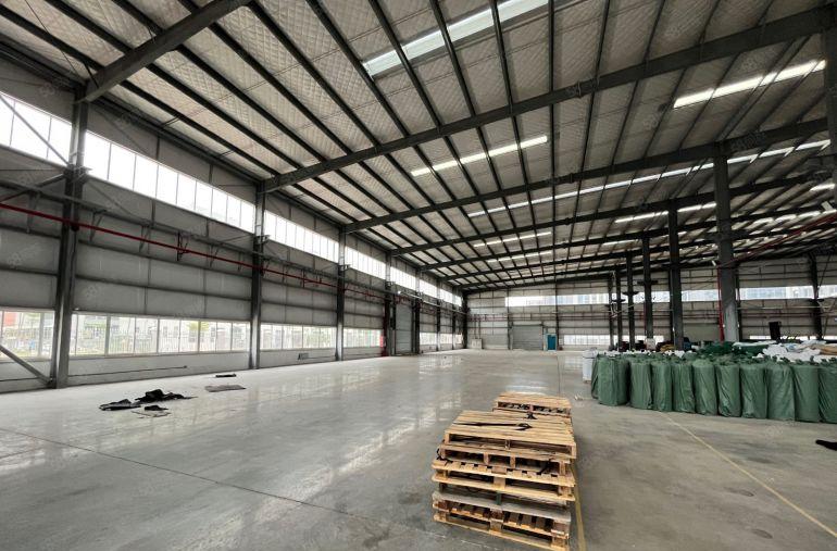 仲恺高新区新出独门独院钢构厂房7000平米