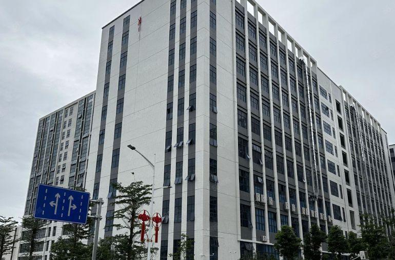 惠城区潼湖镇中韩产业园原房东红本低价10元重工业厂房仓库出租