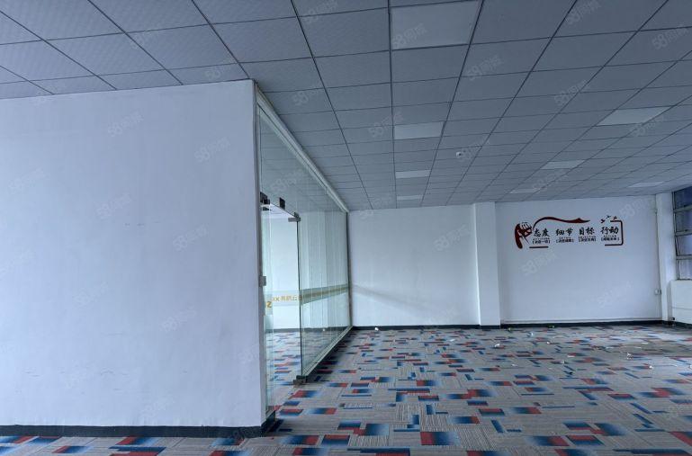 八块！陈江五一工业区精装修单层一千二百平楼上厂房仓库低价出租