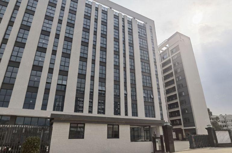 11块楼上精装修！仲恺高新园区楼上1150平，带办公室卫生间