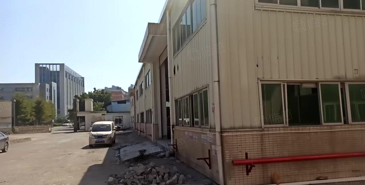 仲恺惠环单一层2600平方大小可分租 中间无柱子可装航吊