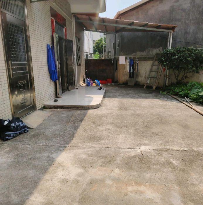 出租自建楼房+厂房 (3层楼房+140平方铁皮房)