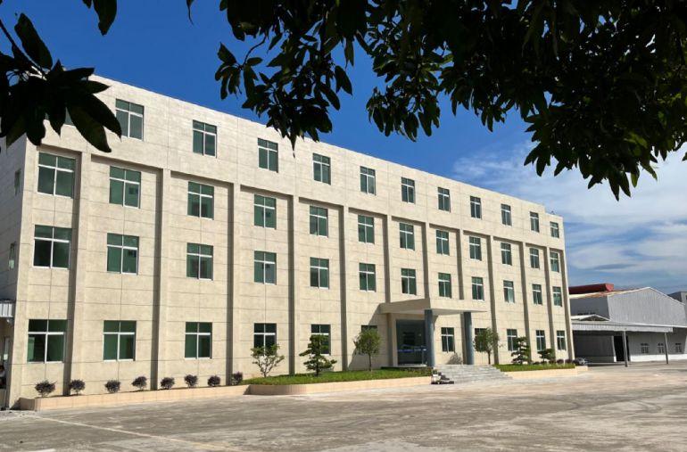 靠近深汕合作区单层钢结构厂房，物流仓库，超大空地，国道边，