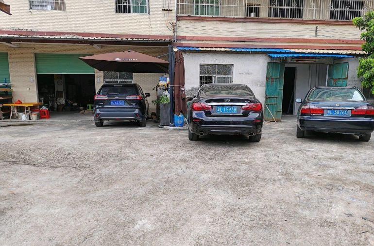 乌石下黄村，闹中取静，交通方便，带小院可进大车