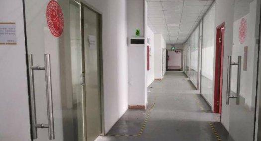 深圳宝安 龙华区水斗新围村后山厂区第三栋1500㎡ 厂房租售层高4米 独院 可分租