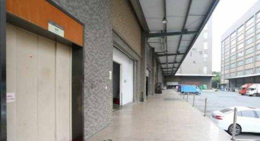 深圳宝安地铁口75000㎡ 厂房出租 独院 可环评 可分租