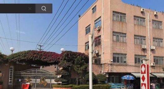 深圳坪地市中心地段17000㎡厂房出售，历史遗留证独门独院